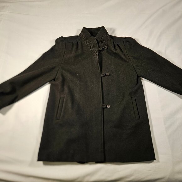Julia Klein 3 Button Black Pea Coat with Lace Collar Vintage with Shoulder Pads - Picture 5 of 13